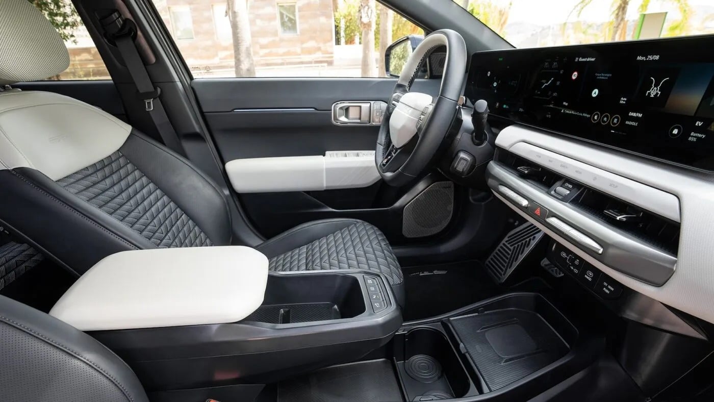 Kia EV4: Το νέο ηλεκτρικό που συνδυάζει άνεση, στυλ και απίστευτη αυτονομία!