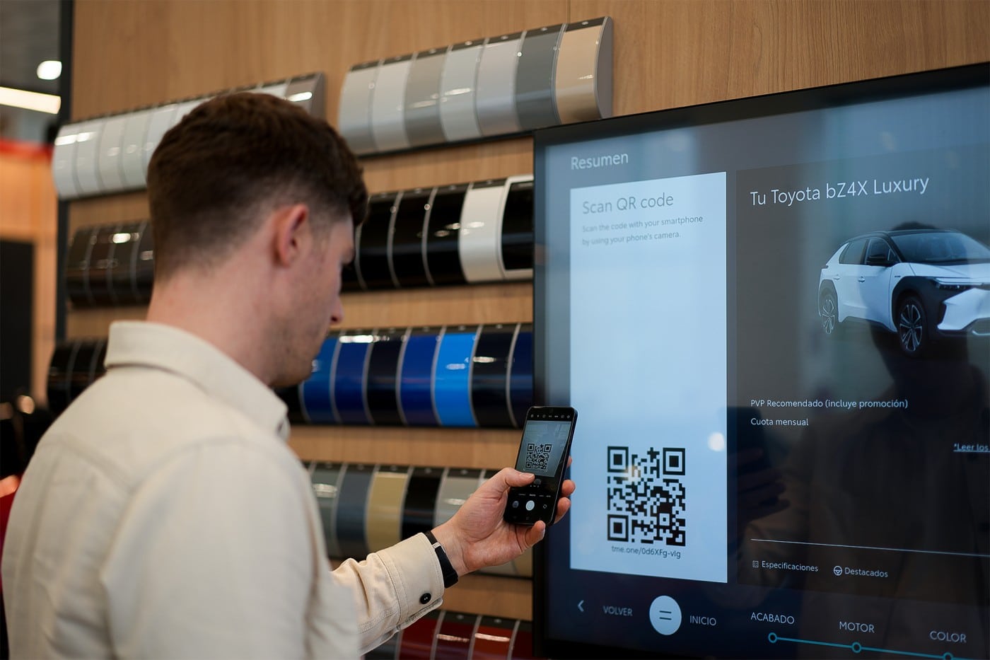 Η Samsung επεκτείνει τη συνεργασία της με την Toyota