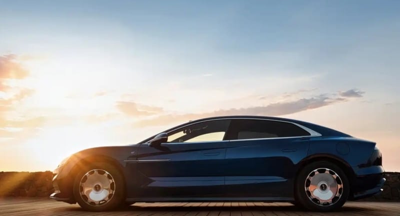 BYD Yangwang U7: Το υπερ-σεντάν των 1.341 ίππων αναβαθμίζεται