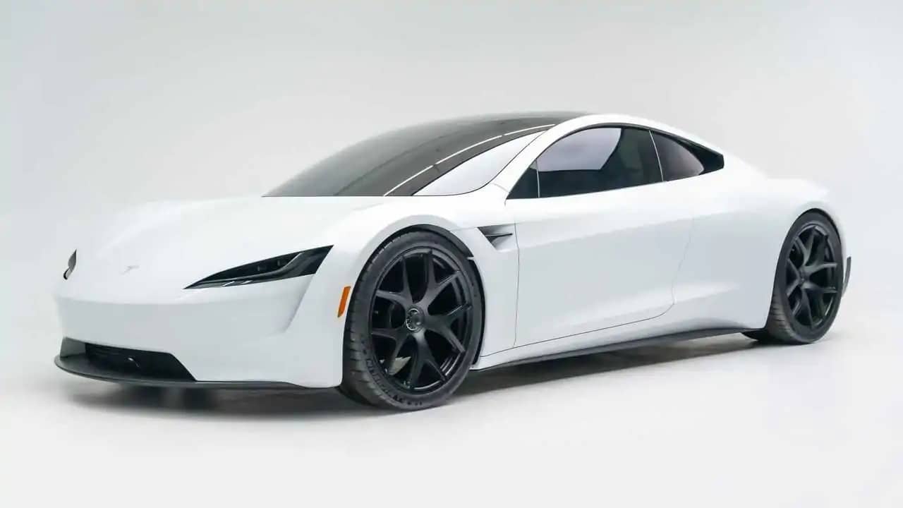 Η αποκάλυψη του νέου Tesla Roadster, ίσως, γίνει την... Πρωταπριλιά