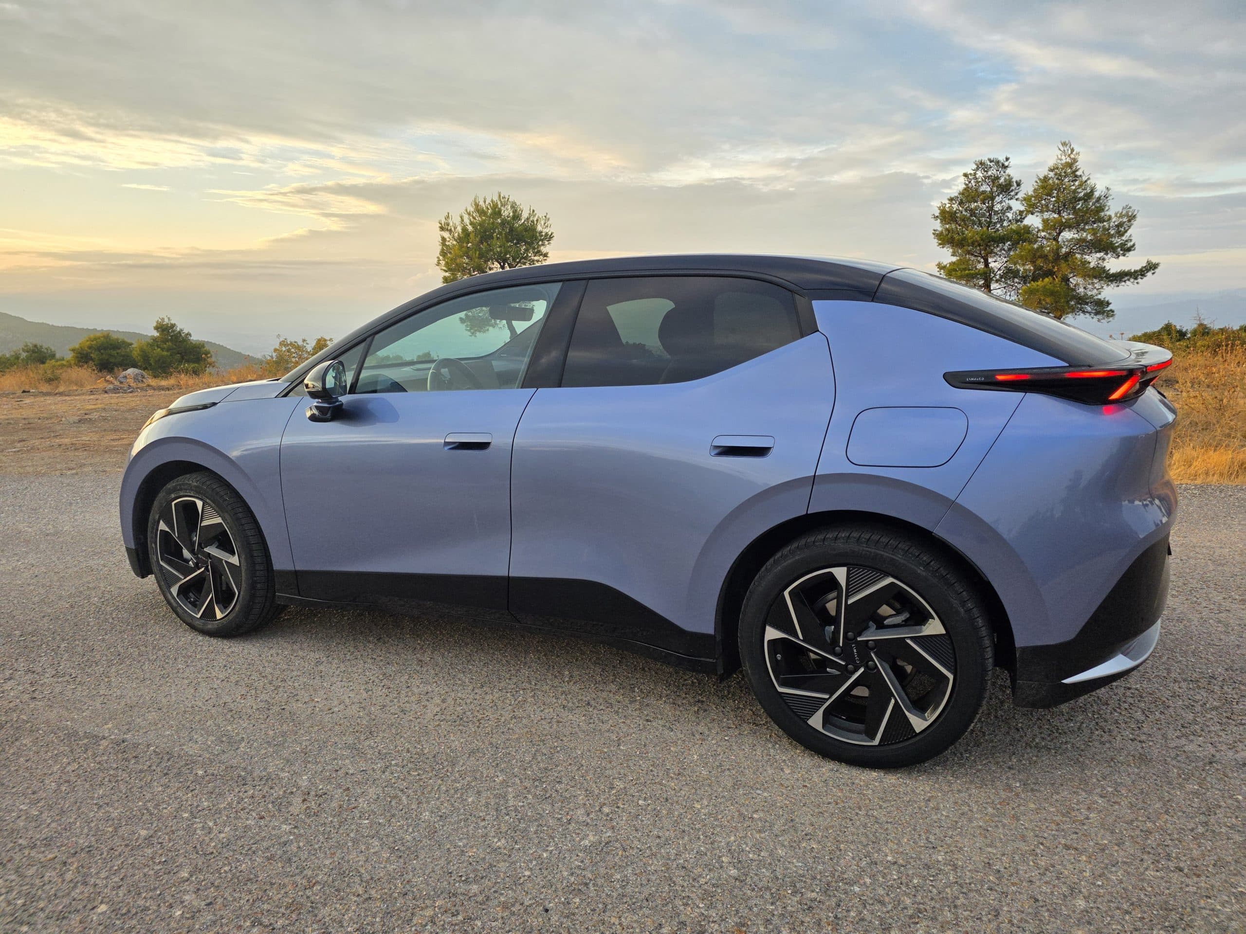 Δοκιμή: Lynk & Co 02 – Η σιωπηλή δύναμη της νέας εποχής