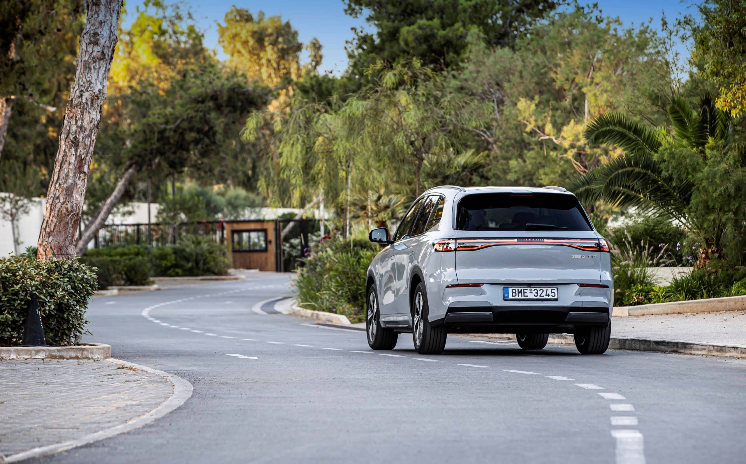 Νέο Geely EX5 - Η πιο ολοκληρωμένη πρόταση ηλεκτροκίνησης από €28.990