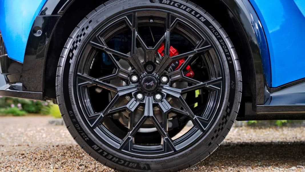 Όλα όσα θέλετε να ξέρετε για την Alpine A290 GTS