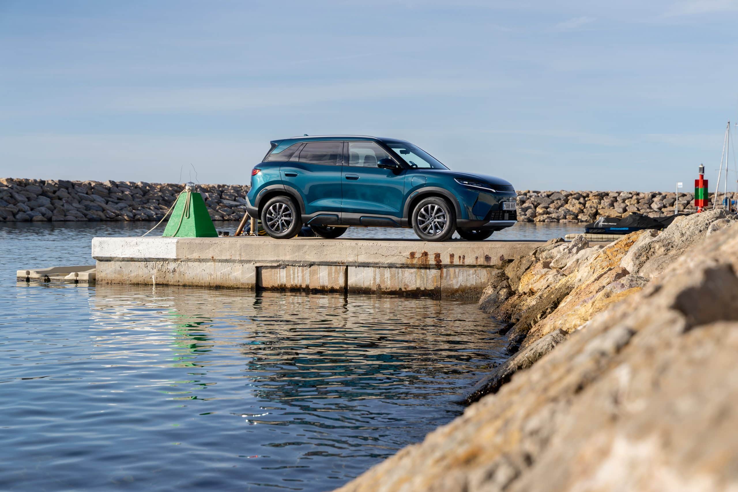 Έρχεται στην Ευρώπη το Super Hybrid BYD ATTO 2 DM-i