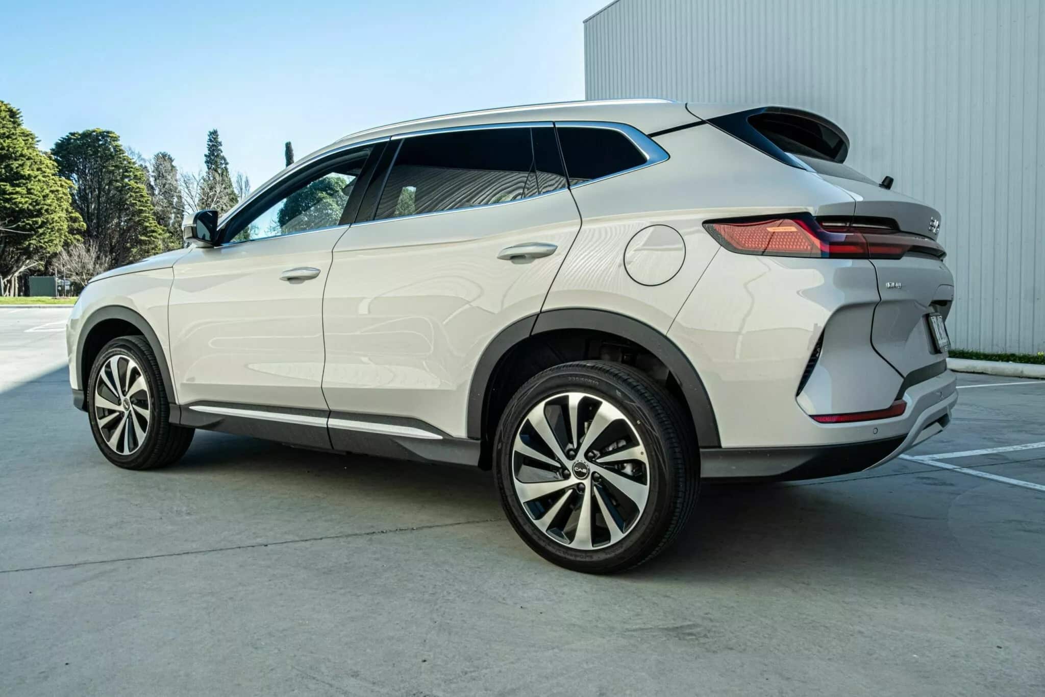 BYD Sealion 6: Καινοτομία, άνεση και δύναμη σε κάθε διαδρομή