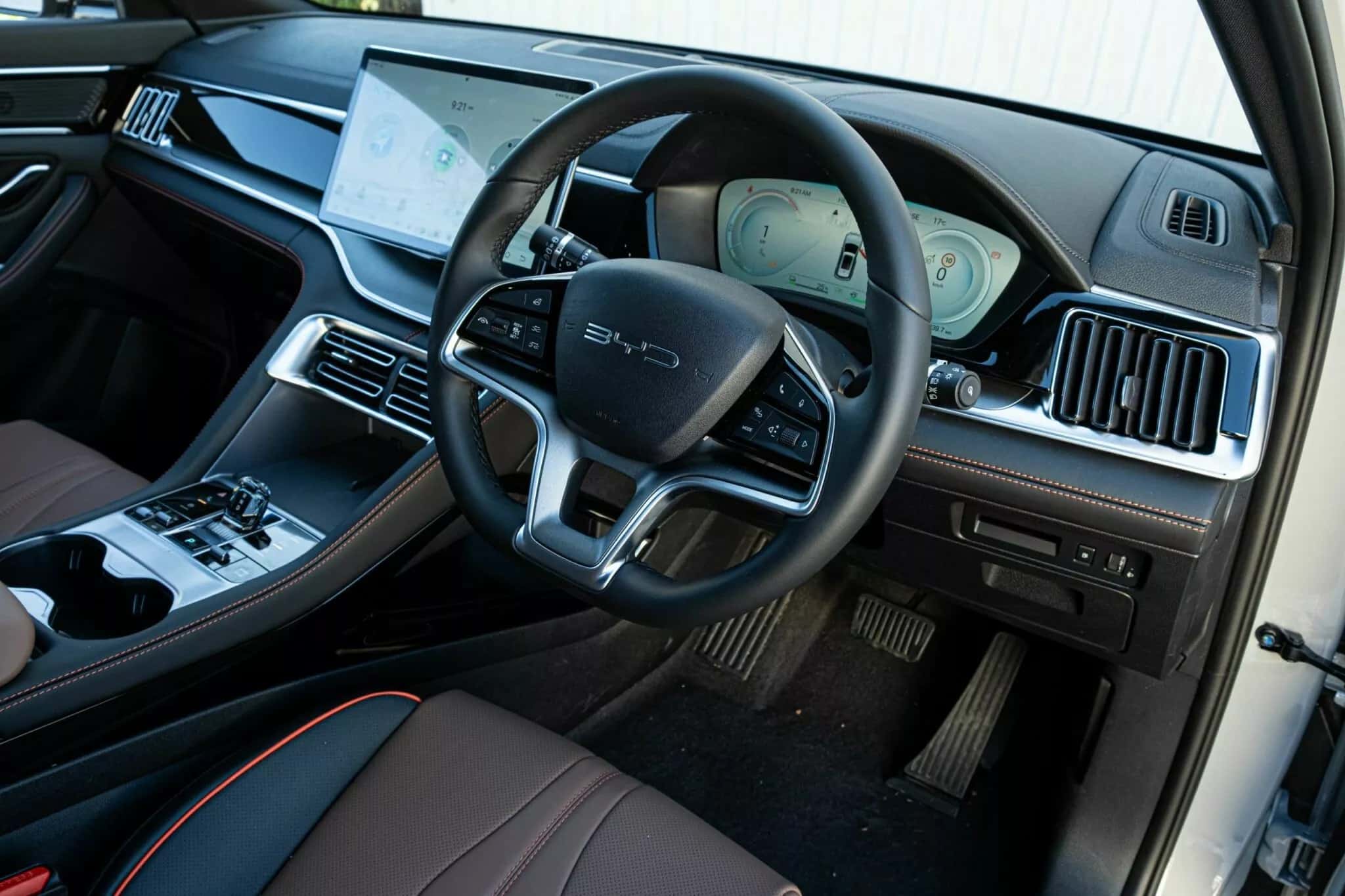 BYD Sealion 6: Καινοτομία, άνεση και δύναμη σε κάθε διαδρομή