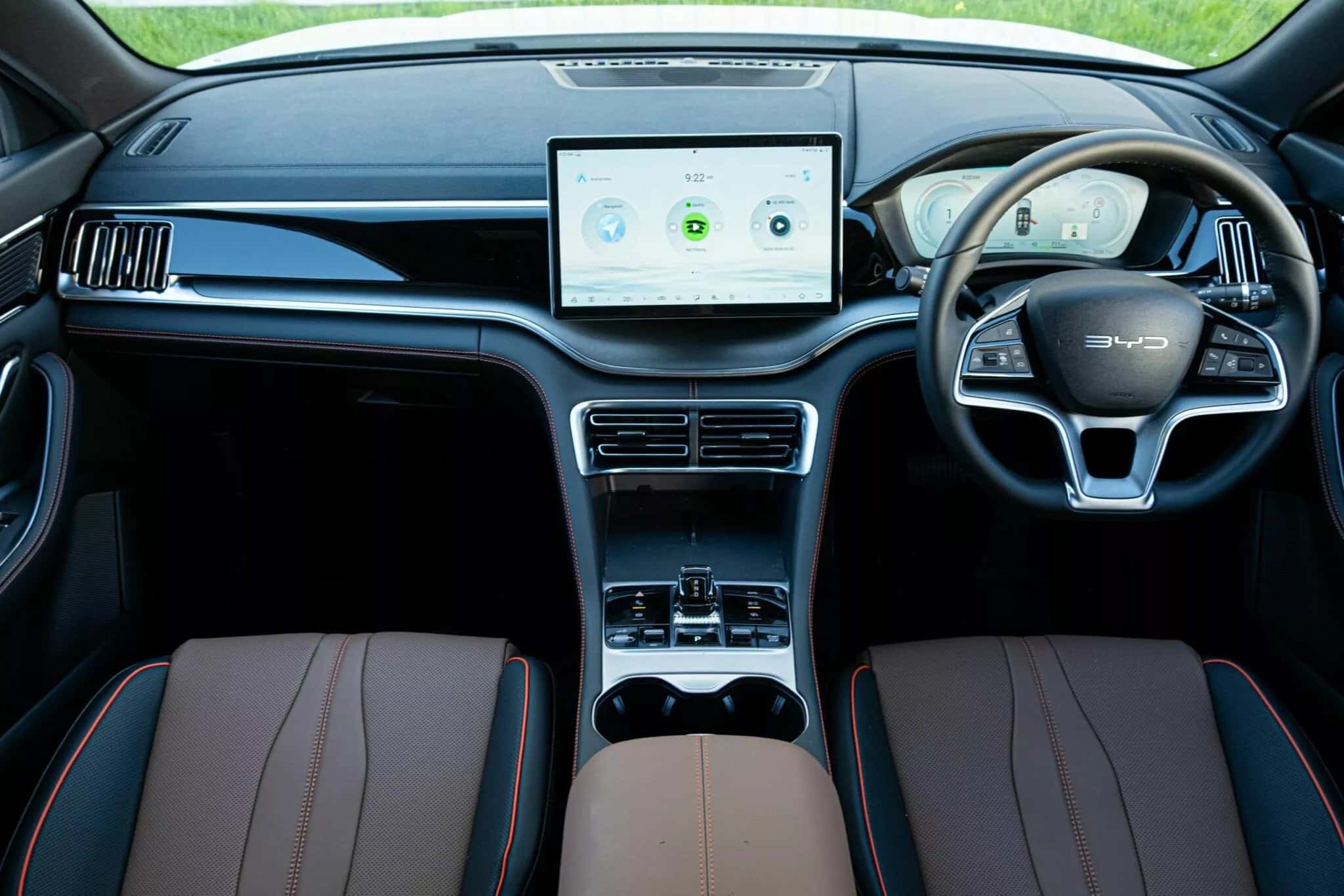 BYD Sealion 6: Καινοτομία, άνεση και δύναμη σε κάθε διαδρομή