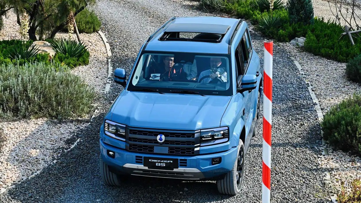 Denza B5 2025: Έρχεται Ευρώπη η απάντηση της Κίνας στο Land Rover Defender