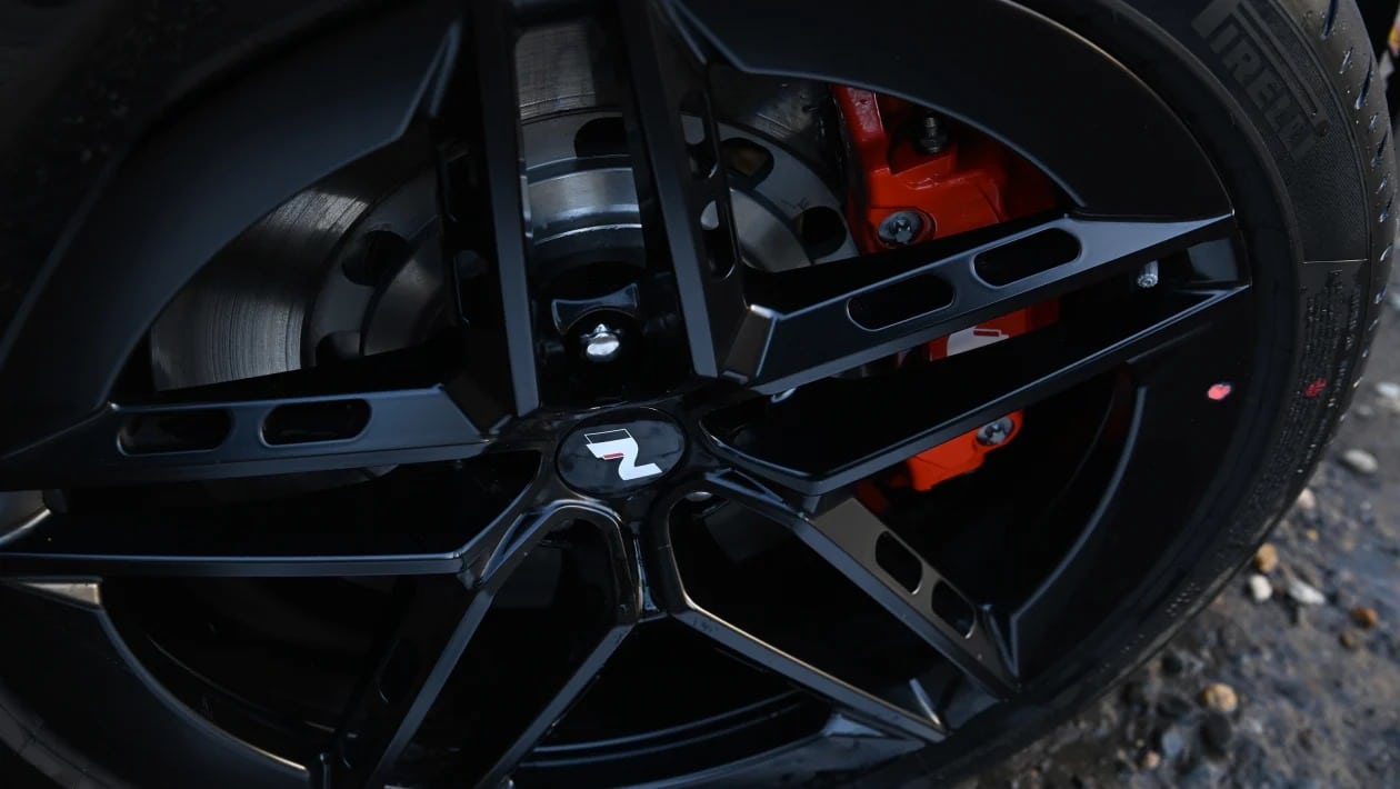 Οδήγηση στο κόκκινο! - Το Hyundai Ioniq 6N δείχνει τι σημαίνει ηλεκτρικό performance