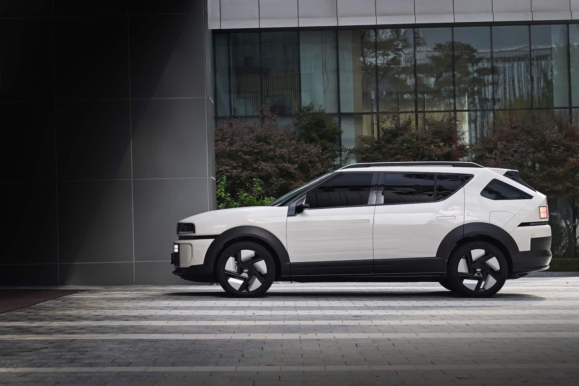 Hyundai Nexo: Η υδρογονοκίνηση στα καλύτερά της - 826 χλμ με 5 λεπτά ανεφοδιασμού!