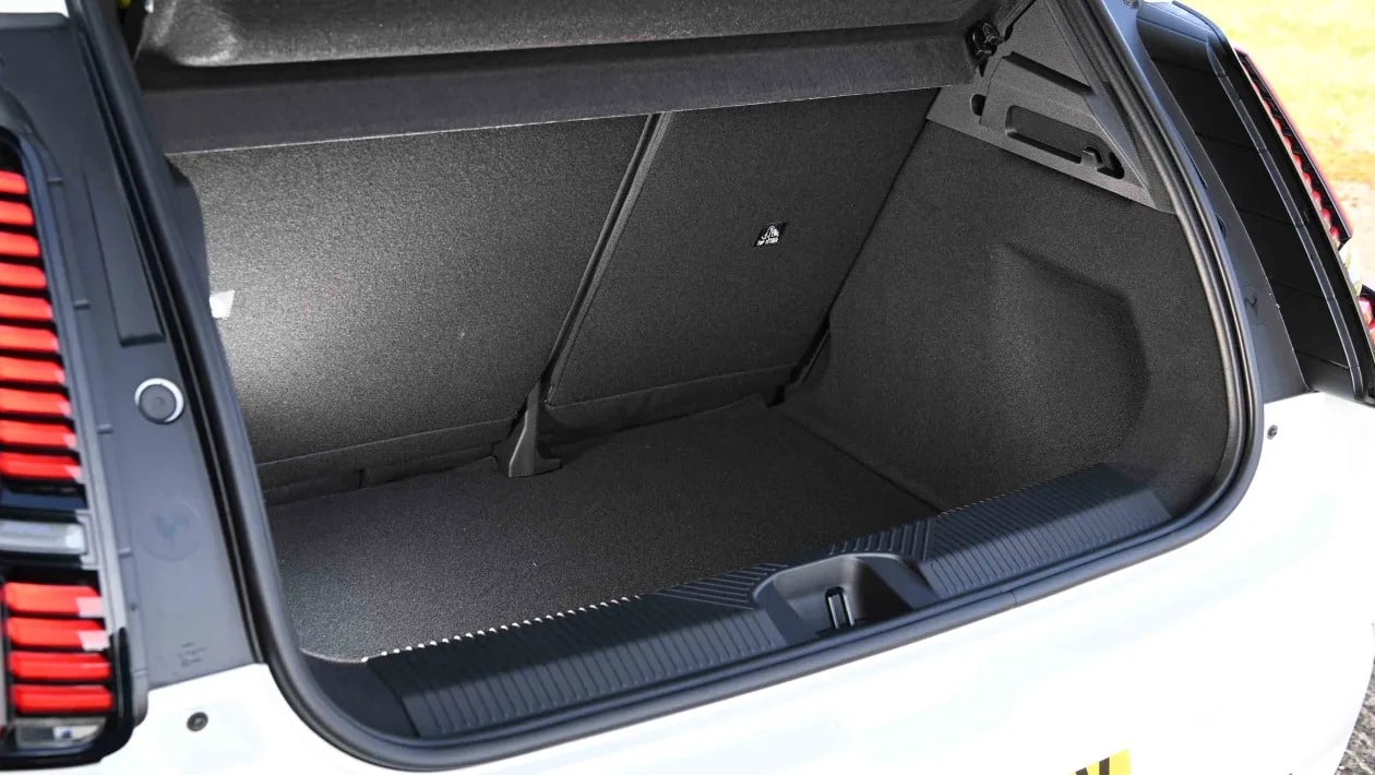 Το θρυλικό Renault 5 γεννιέται ξανά και είναι καλύτερο από ποτέ!