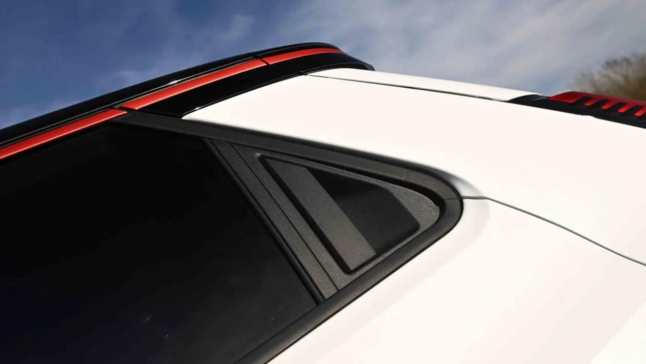 Το θρυλικό Renault 5 γεννιέται ξανά και είναι καλύτερο από ποτέ!