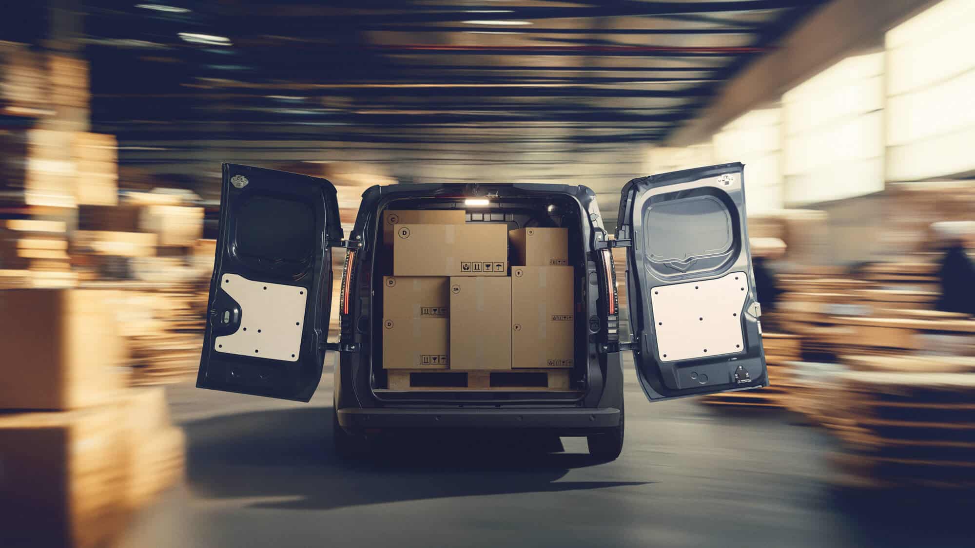 Renault: Αυτό είναι το νέο Trafic Van E-Tech electric