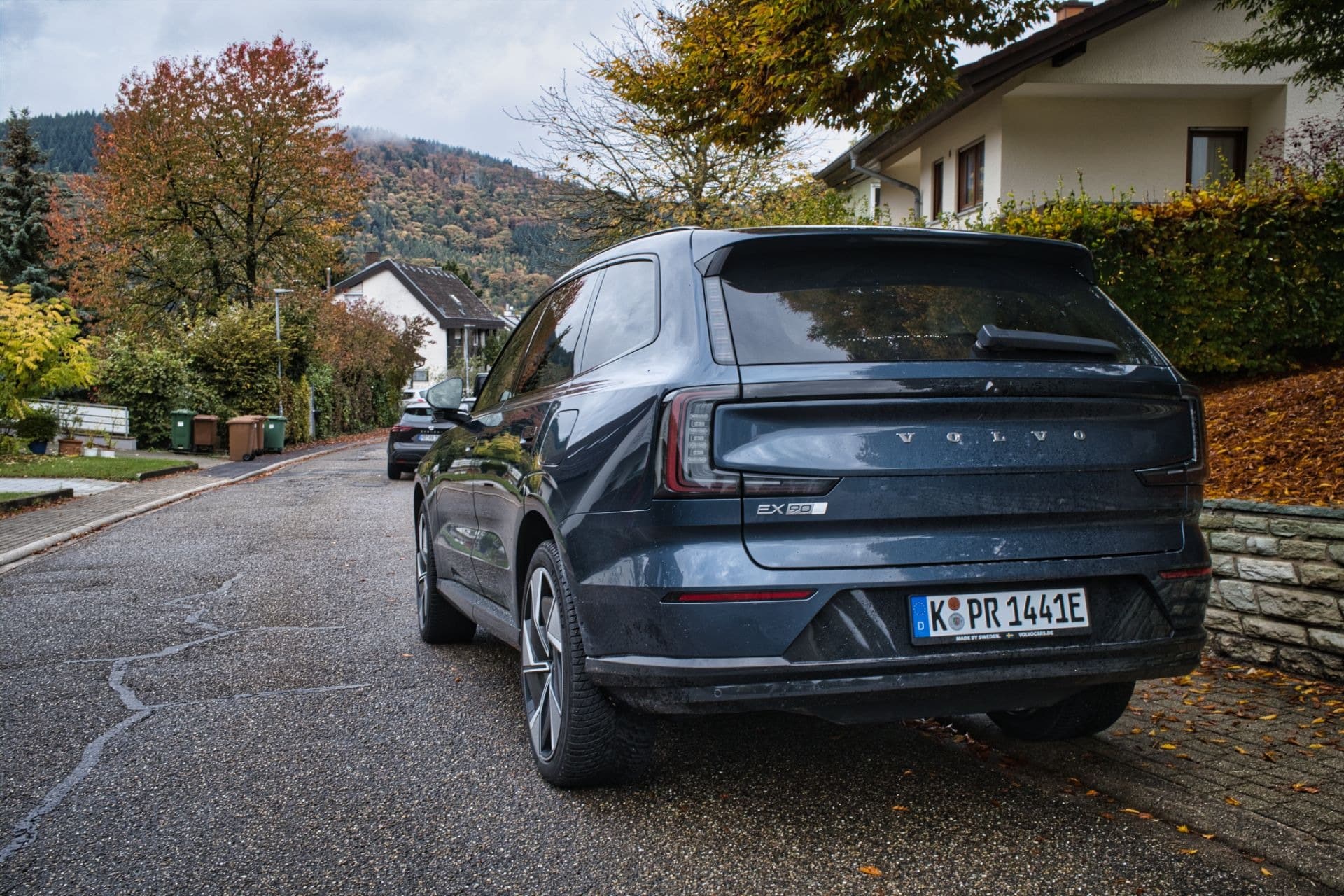 Volvo EX90 – H κυριαρχία στην πιο ήρεμη μορφή της