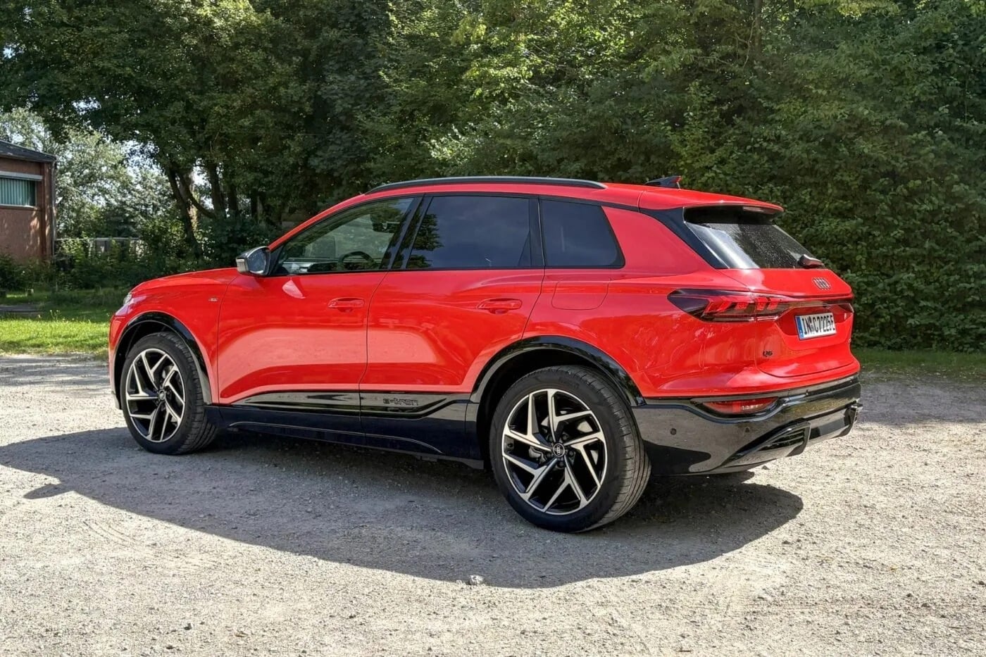 Audi Q6 e-tron quattro: Το ηλεκτρικό SUV που αλλάζει το παιχνίδι