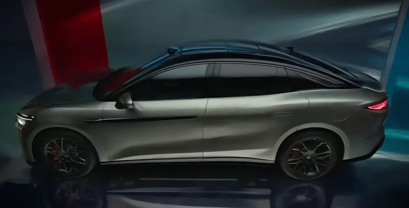 1.100 άλογα από ένα σεντάν και επιτάχυνση 0-100 σε 2,7'' θα μας τρελάνουν οι Κινέζοι