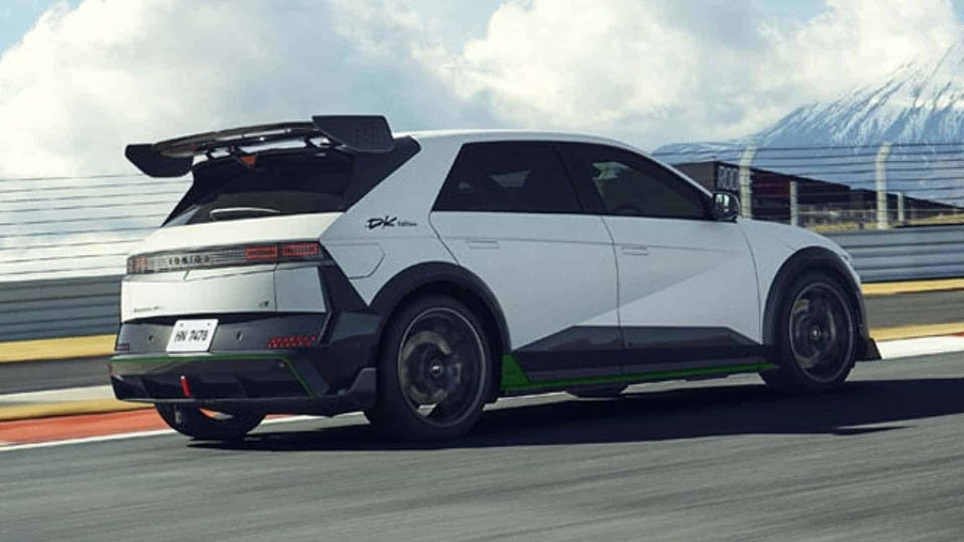 Η Porsche λατρεύει το Hyundai Ioniq 5 N: «Το έκαναν πραγματικά καλό»