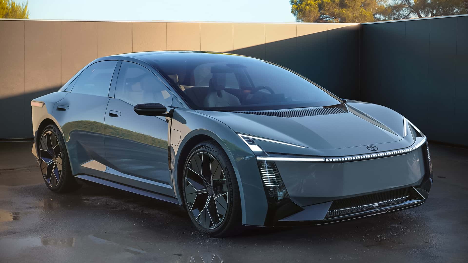 Toyota Corolla EV: Όλα όσα γνωρίζουμε