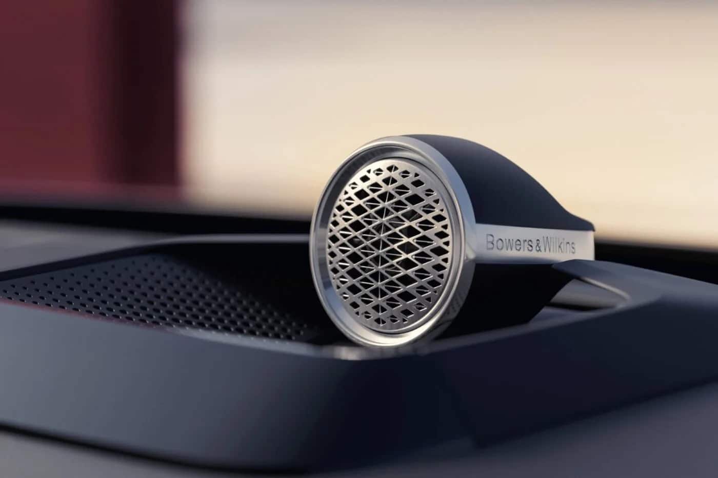 Volvo ES90: Η σουηδική πολυτέλεια συναντά την τεχνολογία αιχμής!