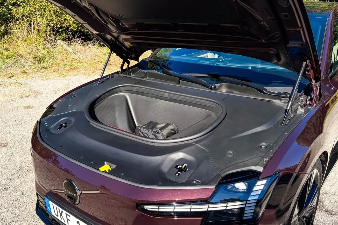 Volvo ES90: Η σουηδική πολυτέλεια συναντά την τεχνολογία αιχμής!