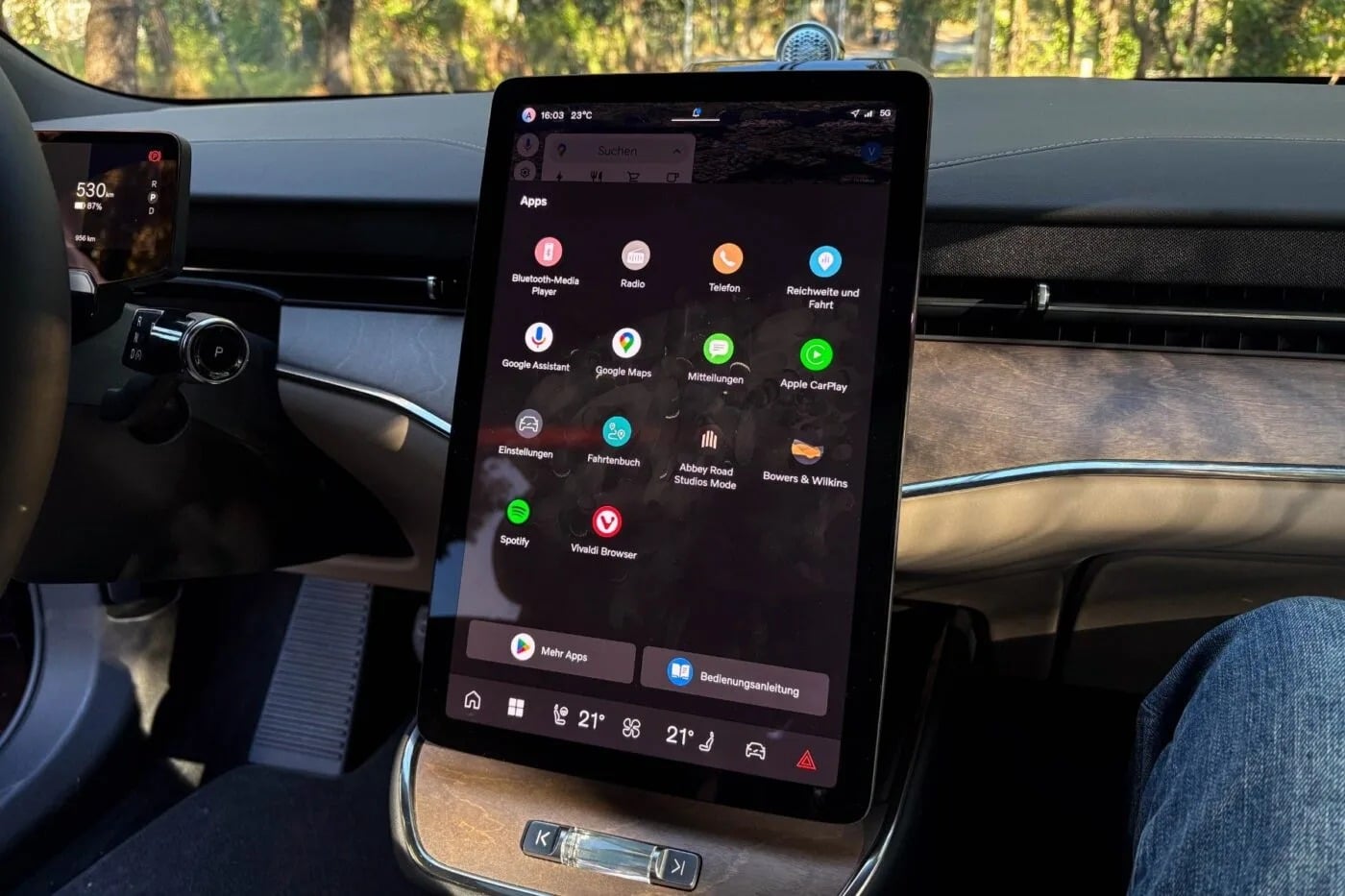 Volvo ES90: Η σουηδική πολυτέλεια συναντά την τεχνολογία αιχμής!