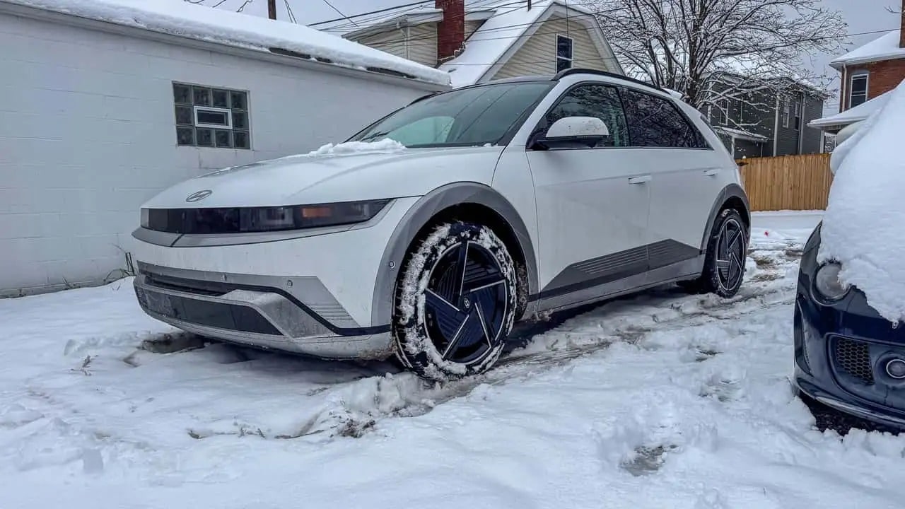 Η λειτουργία χιονιού του Hyundai Ioniq 5 το καθιστά πρωταθλητή σε κακές καιρικές συνθήκες