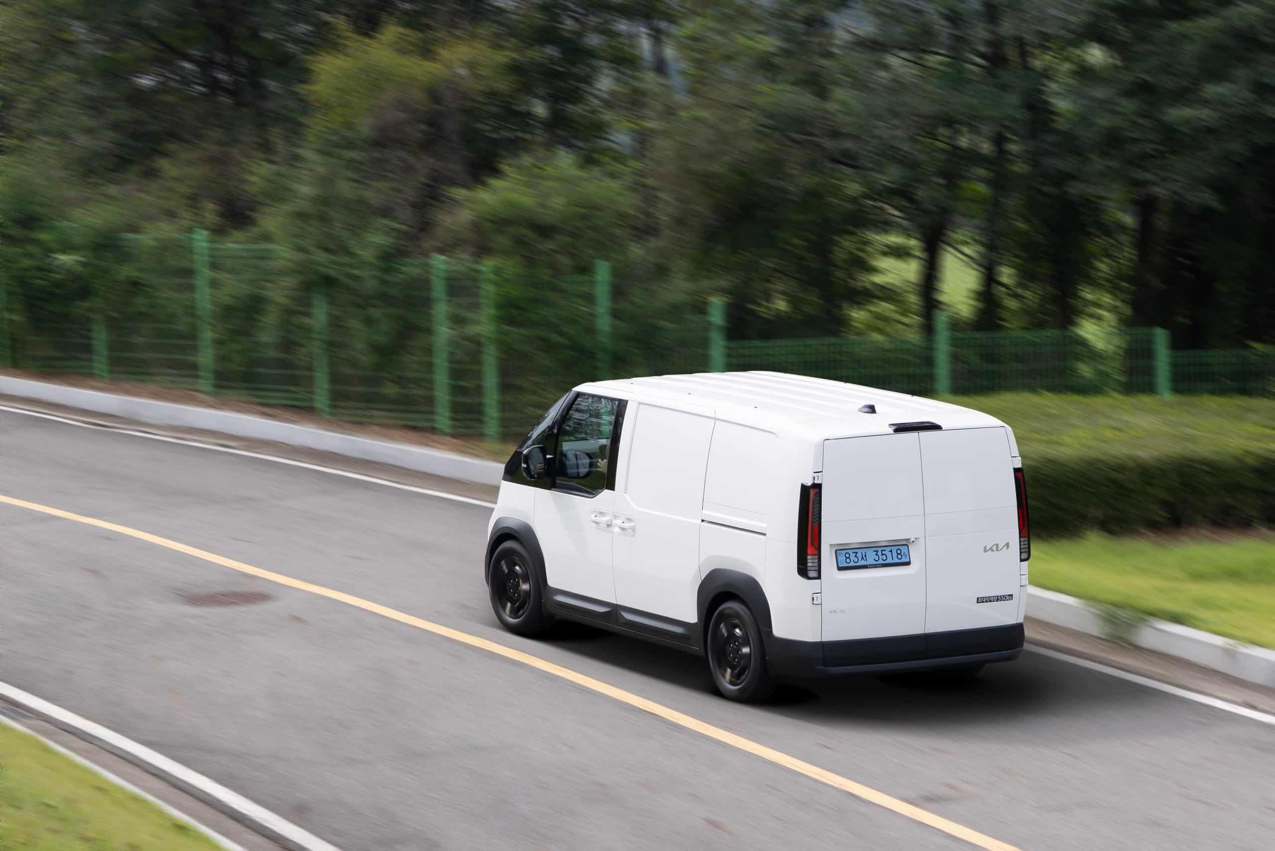 Το Kia PV5 Cargo ανακηρύχθηκε "Van of the Year"