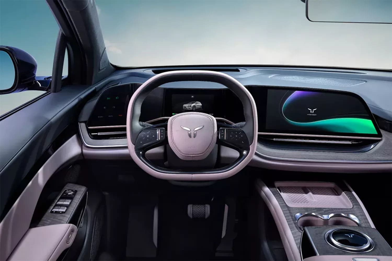 Η πιο πολυτελής κινεζική μάρκα αυτοκινήτων εισβάλλει στην Ευρώπη με 15 νέα μοντέλα