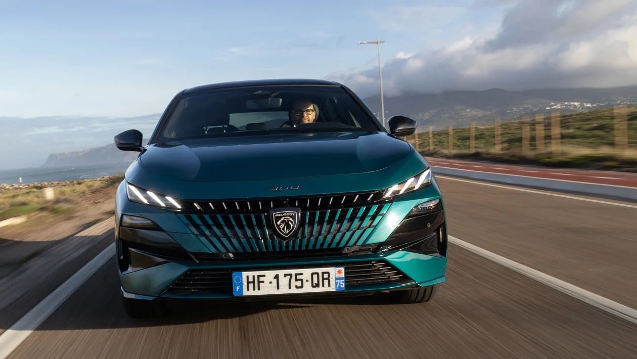 Peugeot E-308 2025: Η πιο ώριμη ηλεκτρική αναβάθμιση