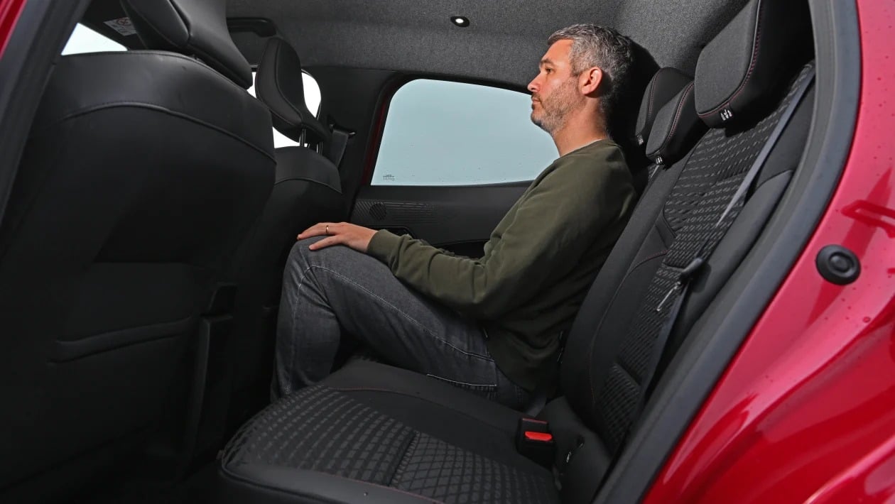 Νέο Renault Clio Hybrid E-Tech 2027: Υβριδική τεχνολογία, 158 PS και ώριμος χαρακτήρας