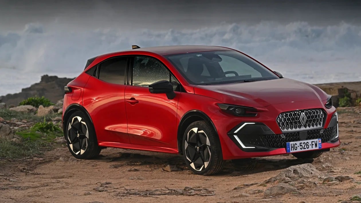 Νέο Renault Clio Hybrid E-Tech 2027: Υβριδική τεχνολογία, 158 PS και ώριμος χαρακτήρας