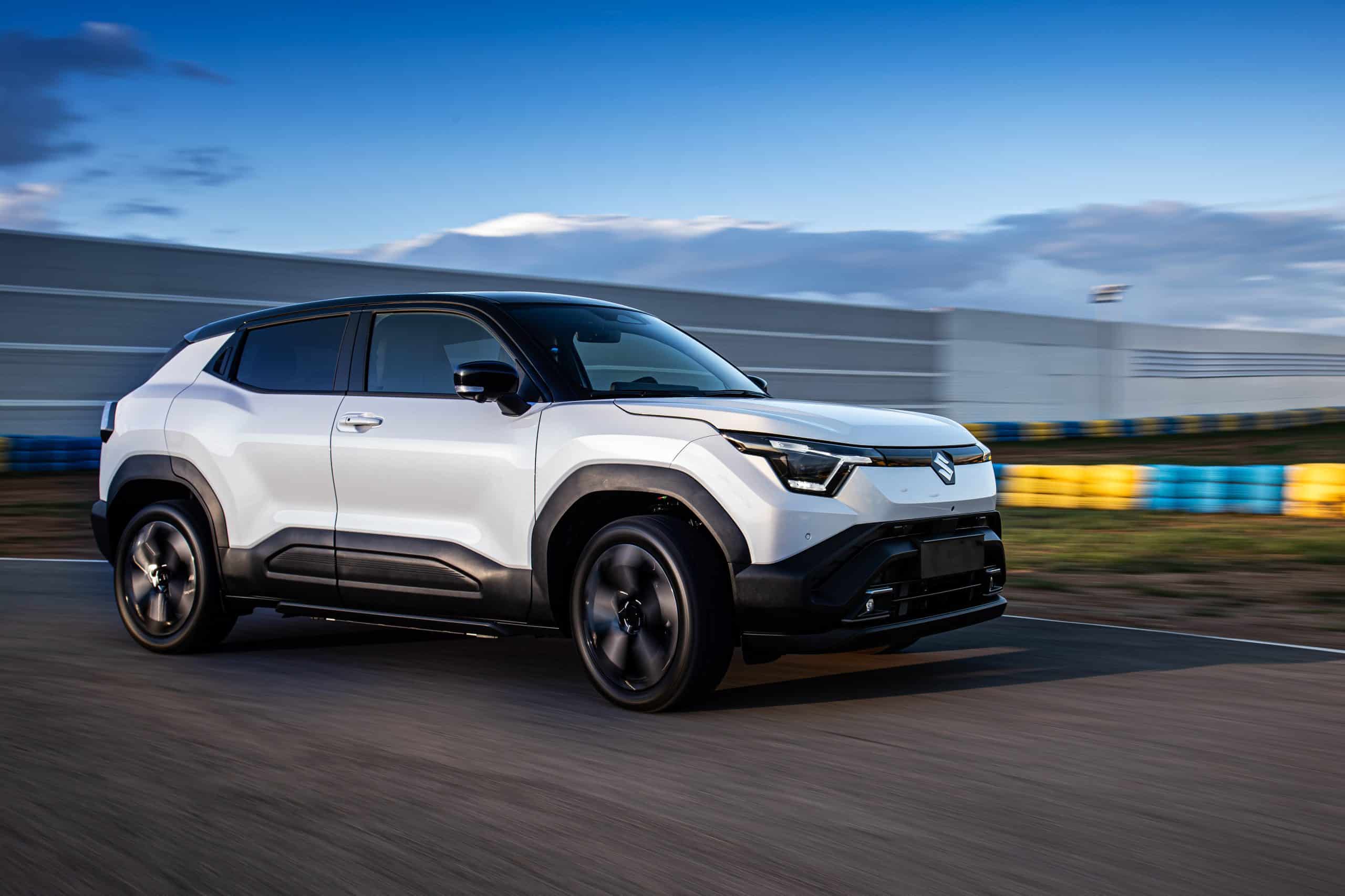 Suzuki e-Vitara: Οδηγούμε το πρώτο ηλεκτρικό Suzuki που αλλάζει τα δεδομένα