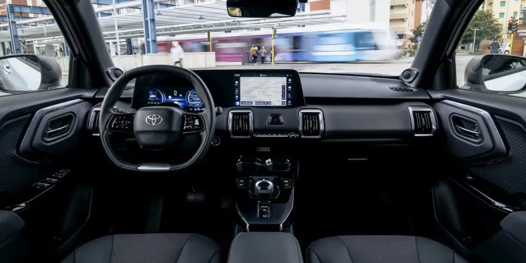 Toyota Urban Cruiser EV 2026: Νέο ηλεκτρικό SUV με έως 426 km αυτονομία