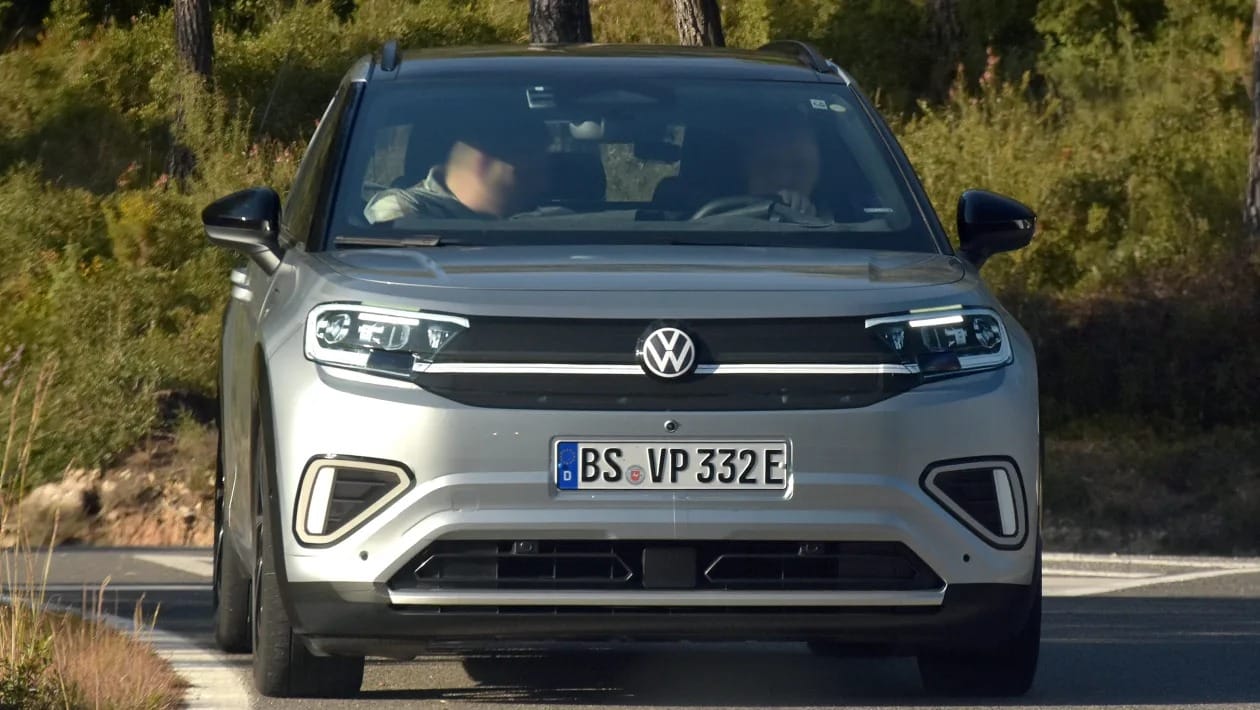 Volkswagen ID. Cross: Το νέο μικρό ηλεκτρικό SUV αποκαλύφθηκε στις δοκιμές