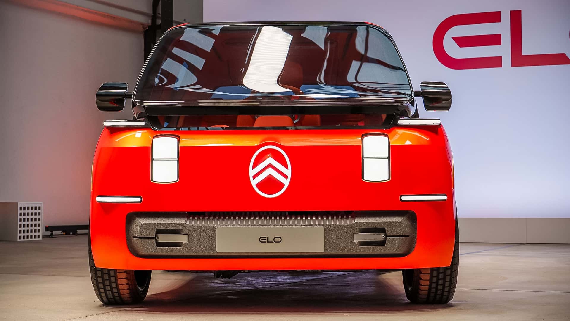 Αυτό είναι το μίνι βαν «transformer» της Citroën <p data-wpview-marker=