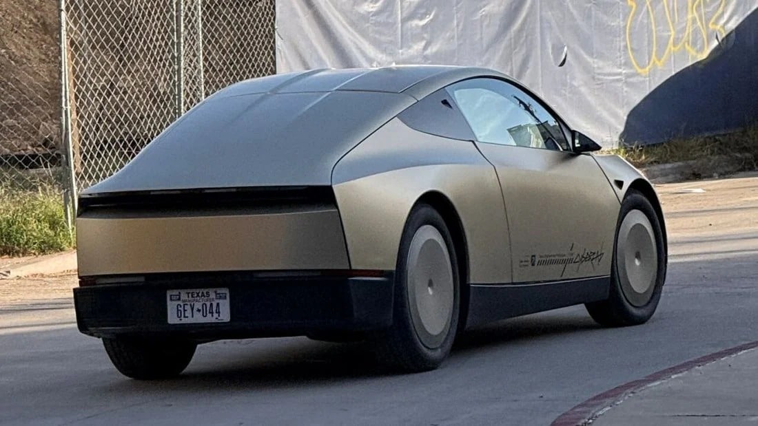 Tesla Cybercab 2026: Όλες οι νέες λεπτομέρειες για το επαναστατικό ρομποτικό ταξί