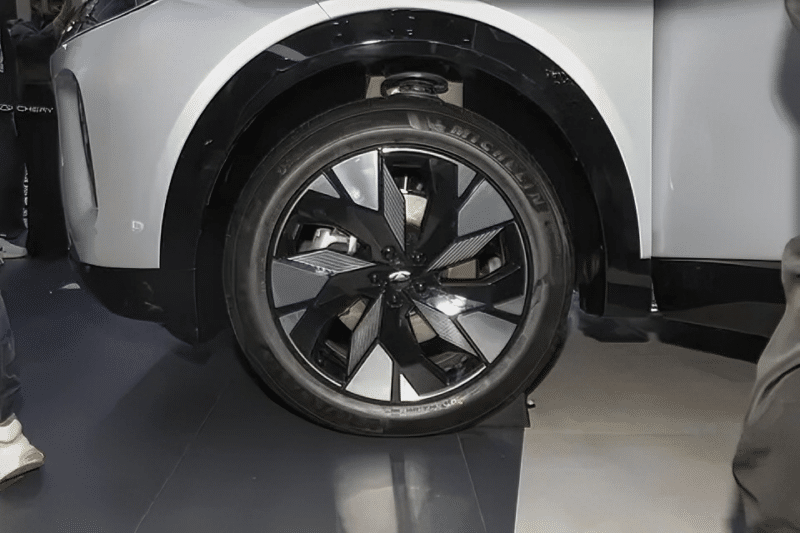 Chery Fulwin T9L: Το νέο PHEV-SUV που ανεβάζει τον πήχη στην κατηγορία