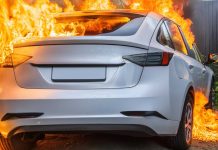 Μύθοι και αλήθειες για τις πυρκαγιές στα EVs Μύθοι και αλήθειες για τις πυρκαγιές στα EVs