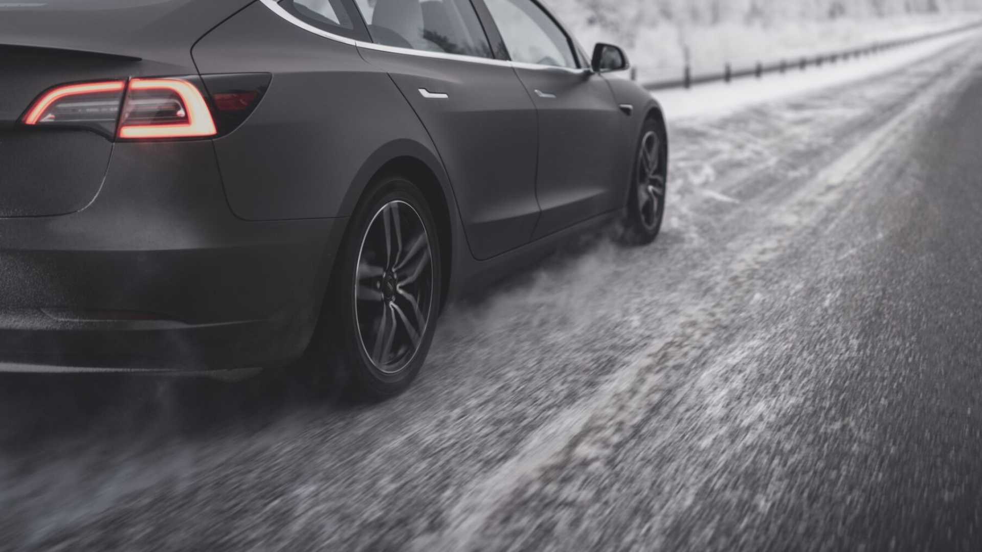 Χειμερινά ελαστικά σε EV: Πώς το επηρεάζουν;