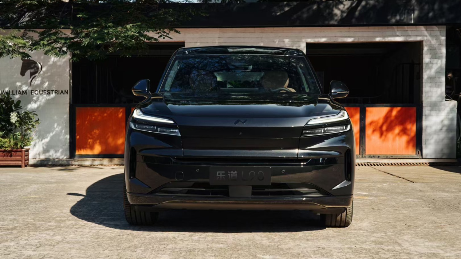 Πεντάστερο το Onvo L90 της Nio στις δοκιμές πρόσκρουσης C-NCAP [video]