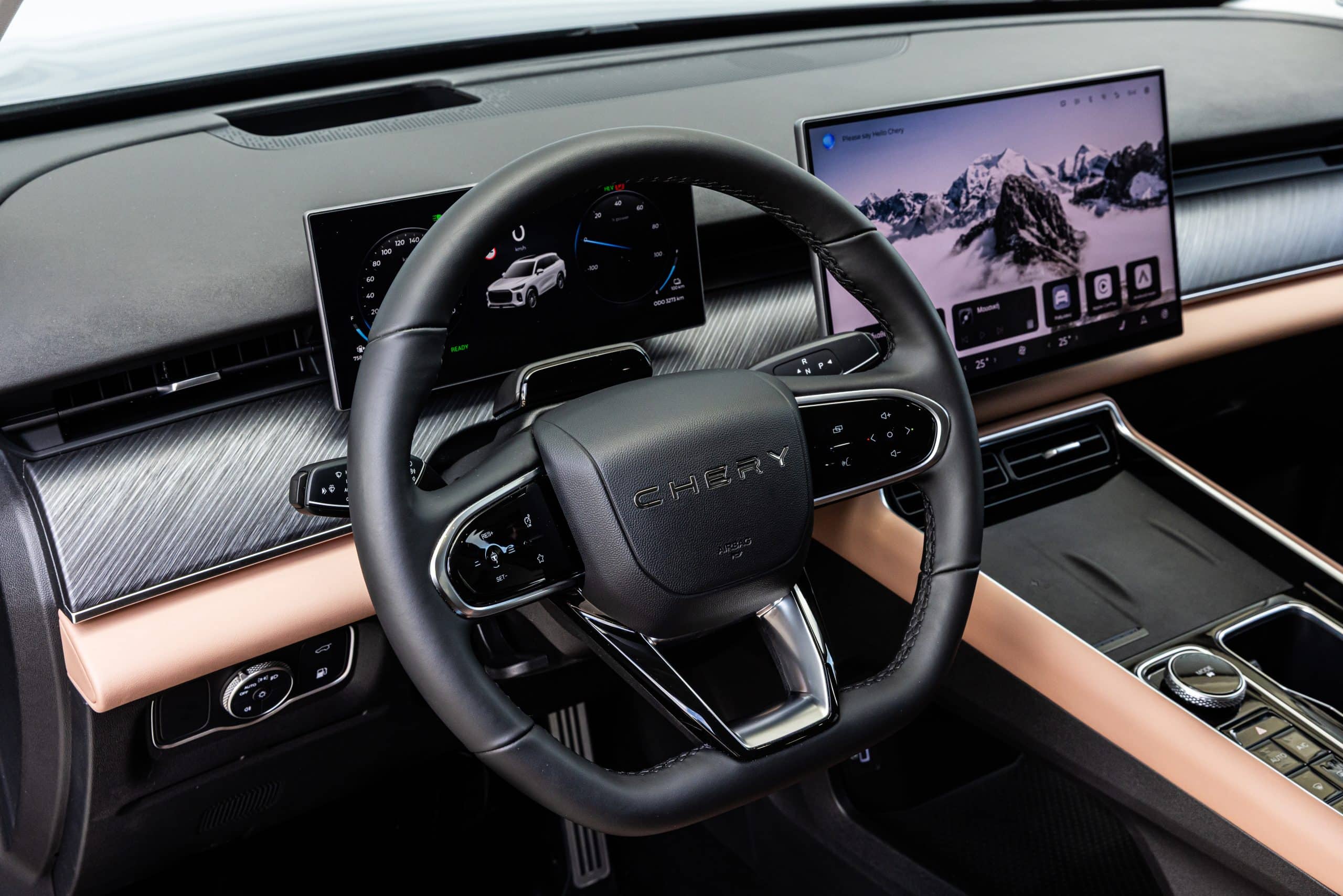 Chery Tiggo 9: Ναυαρχίδα με Ελληνικές ρίζες