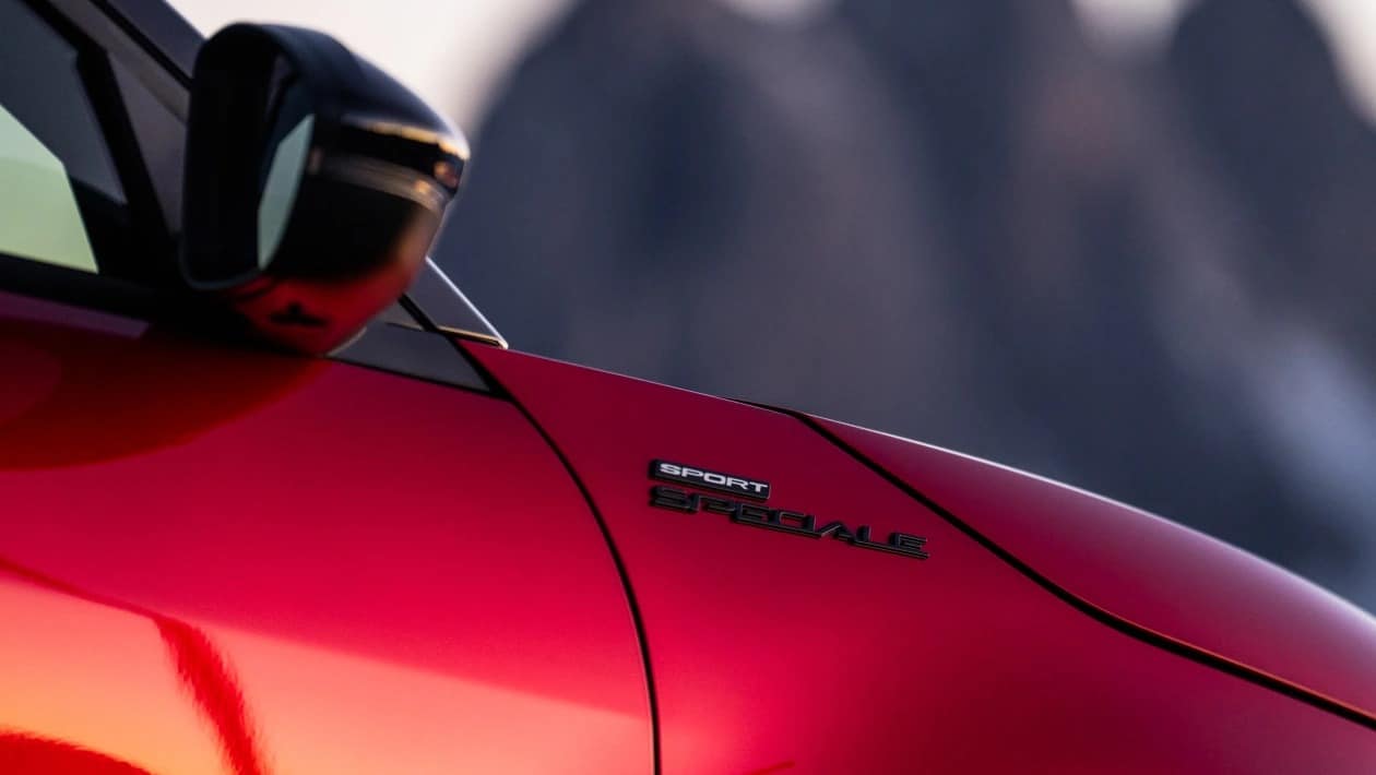 Νέα Alfa Romeo Junior 2026: Η έκδοση Ti ανεβάζει επίπεδο