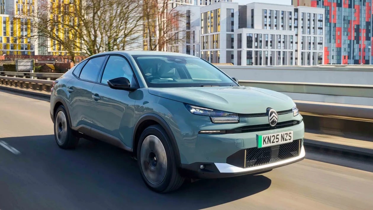 Citroën e-C4 X: Το άνετο ηλεκτρικό σεντάν με έως 420 km αυτονομία