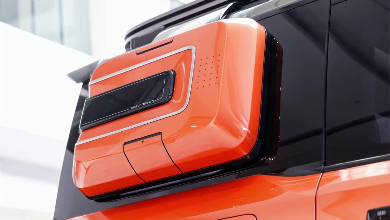 Το νέο Geely 4x4 ρίχνει το γάντι στο Land Rover Defender