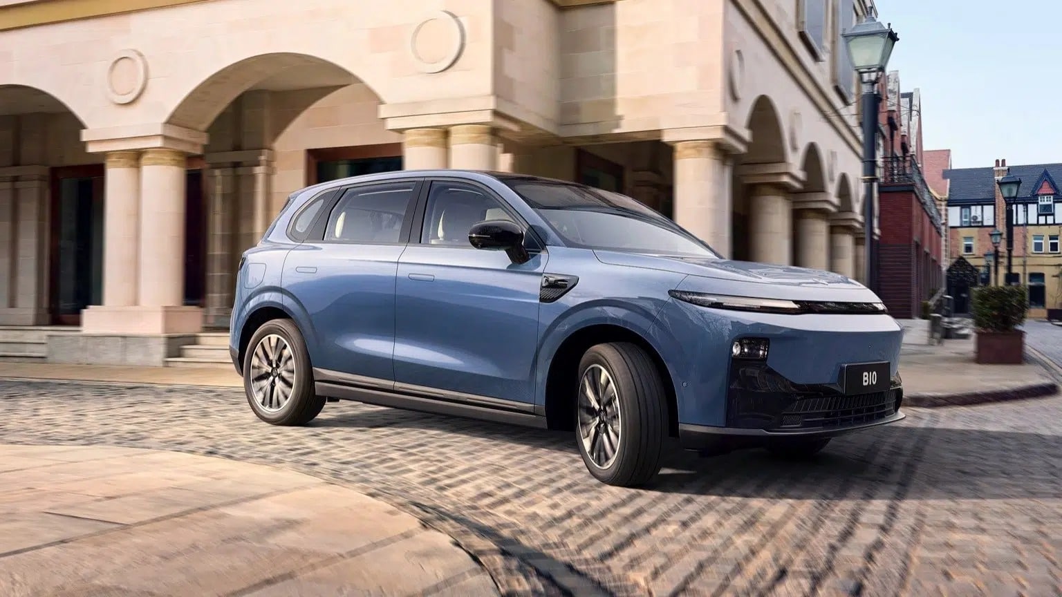 Το Leapmotor B10 New e-Hybrid στην Ευρώπη με 900 χλμ. αυτονομία