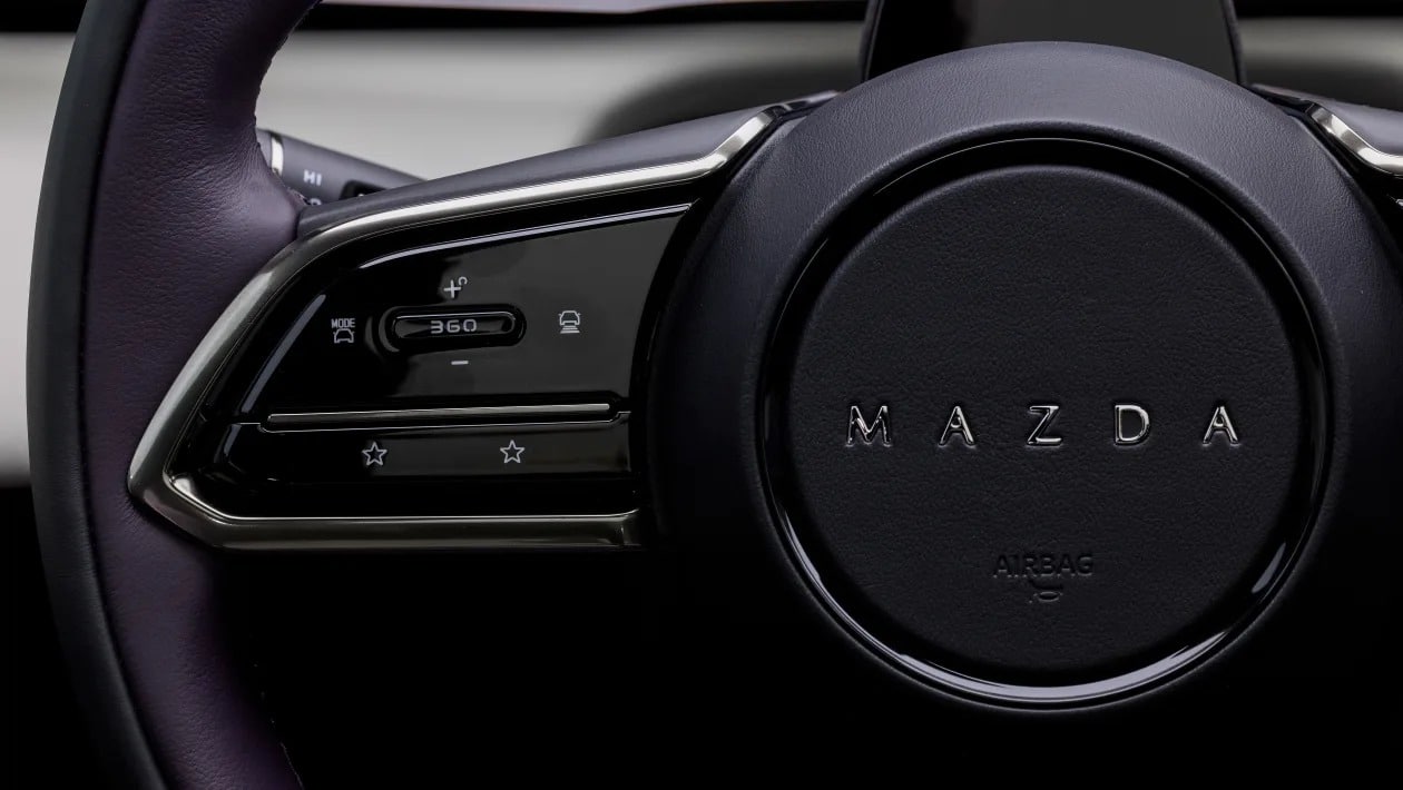 Mazda CX-6e 2026: Το Colpo Grosso