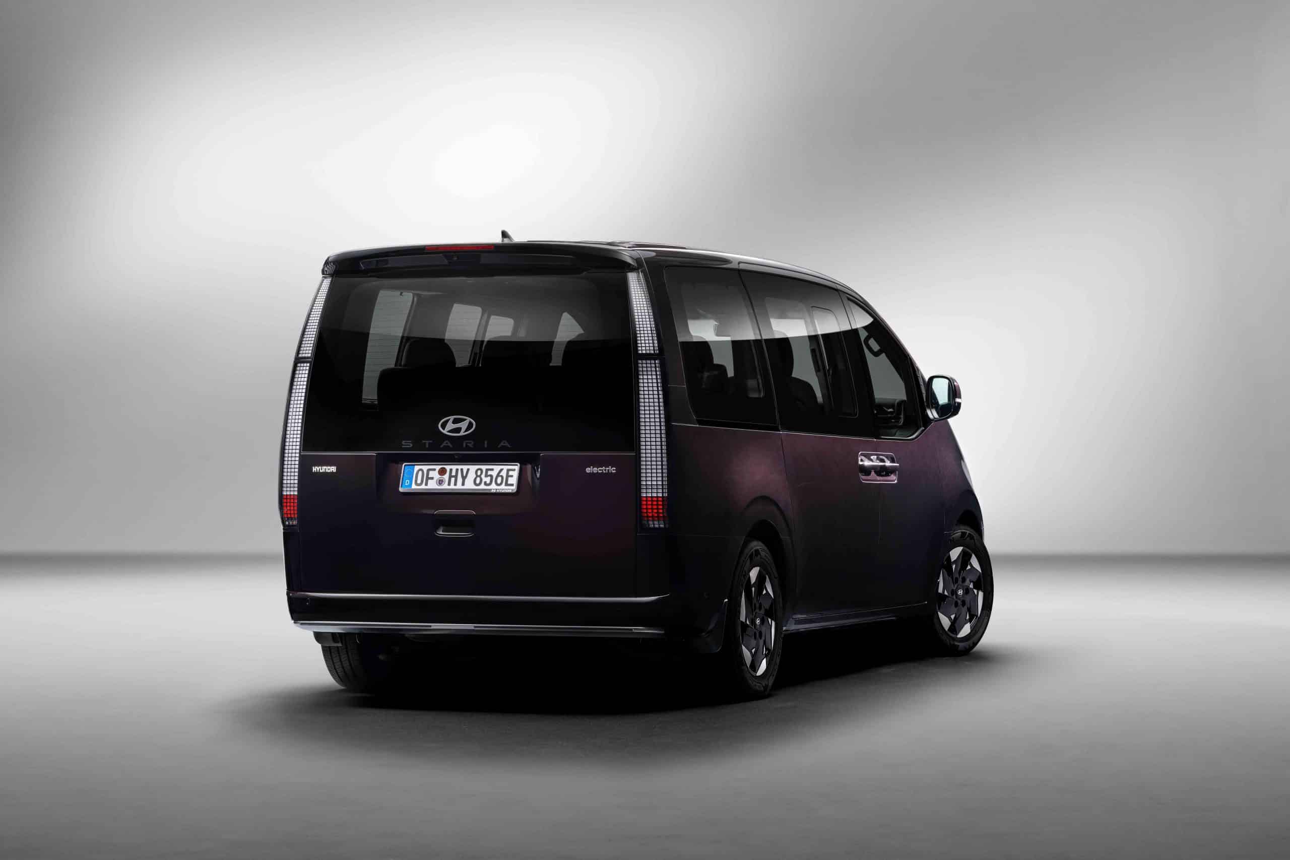 Νέο Hyundai STARIA Electric: Πρακτικότητα και χώροι με μηδενικούς ρύπους