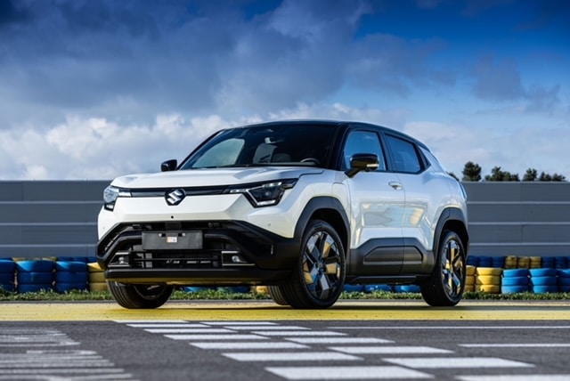 Η Suzuki ανακοινώνει τις τιμές του e VITARA