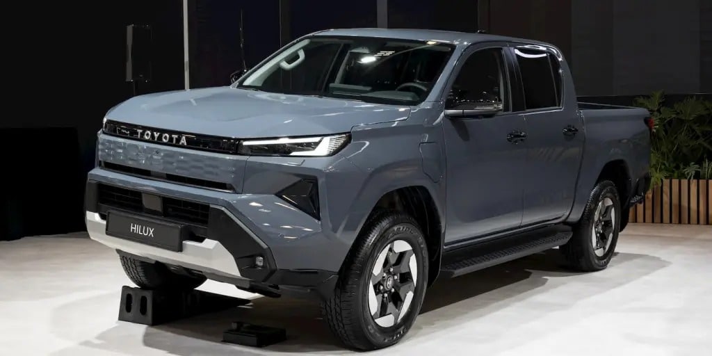 Σαλόνι Αυτοκινήτου Βρυξελλών: Το Hilux έγινε ηλεκτρικό και έρχεται Ευρώπη