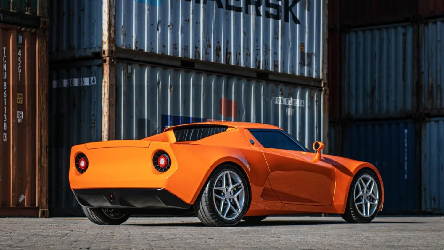 Αυτό το κινεζικό ηλεκτρικό roadster με 435 PS και 0-100 σε 2,9'' έρχεται Ευρώπη